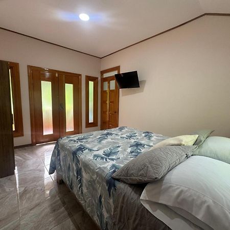 Chilamate Room 2 토르투게로 외부 사진